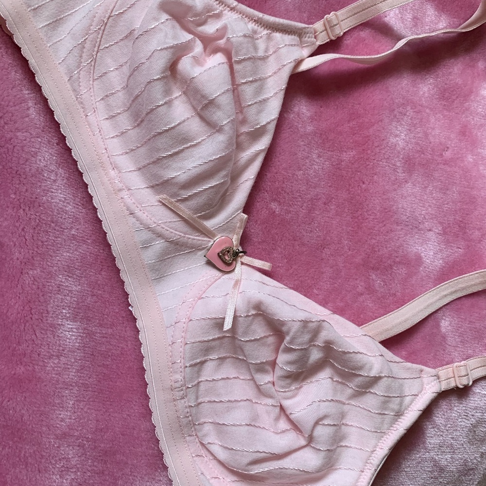 pink bra or bralette